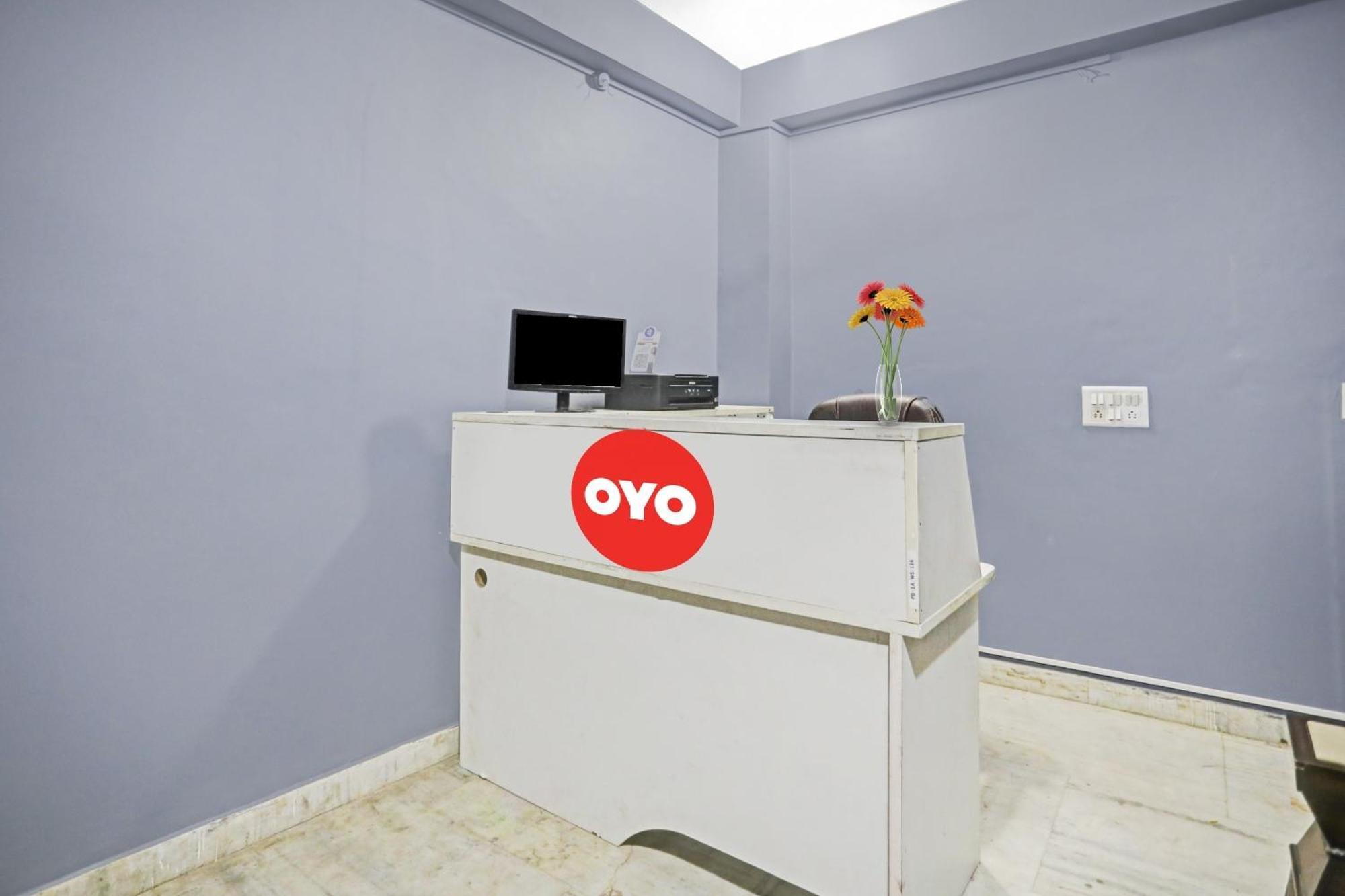 Super Hotel O Metro Inn Near Worlds Of Wonder Kalkaji Devi ภายนอก รูปภาพ